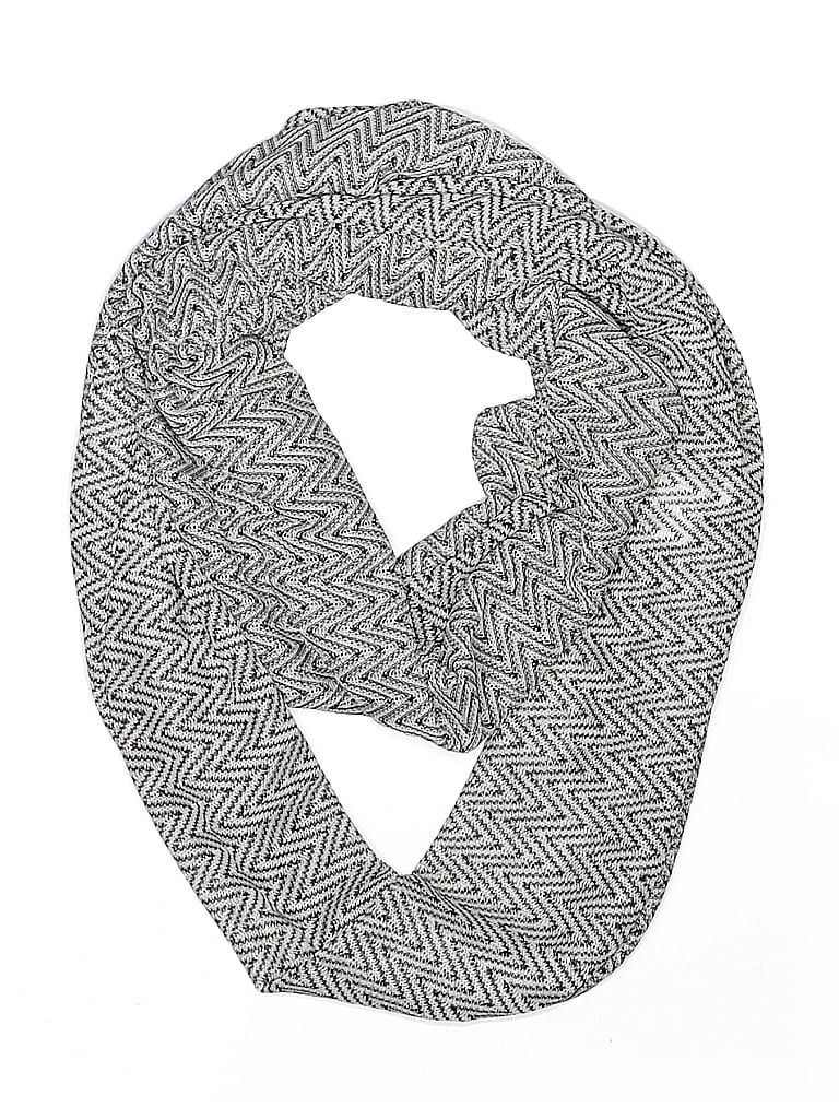 CHARMING CHARLIE Pre-owned Scarf In Gray