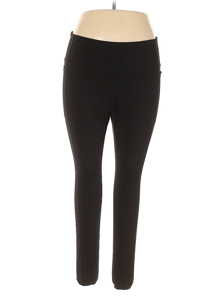 Click to view more detailed imagery on our partner's website Pre-owned Torrid Active Active Pants In Black
