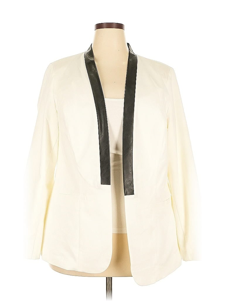 Pre-owned Torrid Blazer Jacket In White