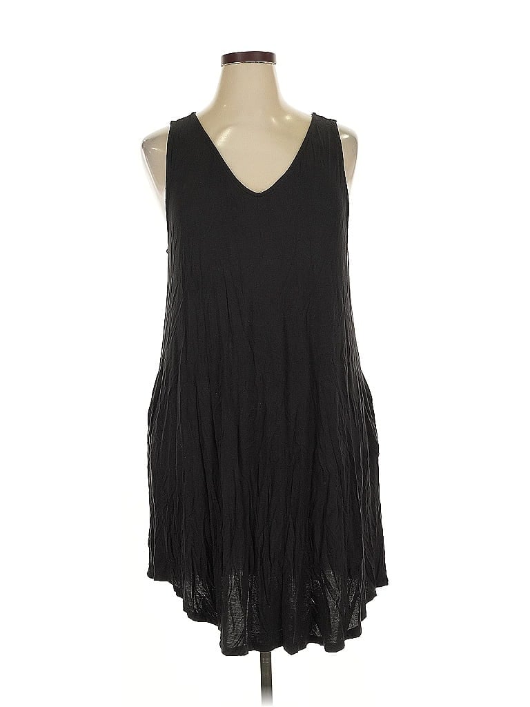 Click to view more detailed imagery on our partner's website Pre-owned 24/7 Maurices Casual Dress In Black