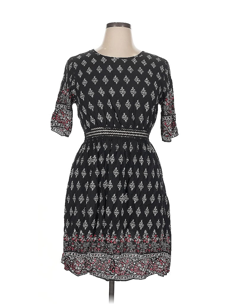 Pre-owned Emery Rose Casual Dress In Black