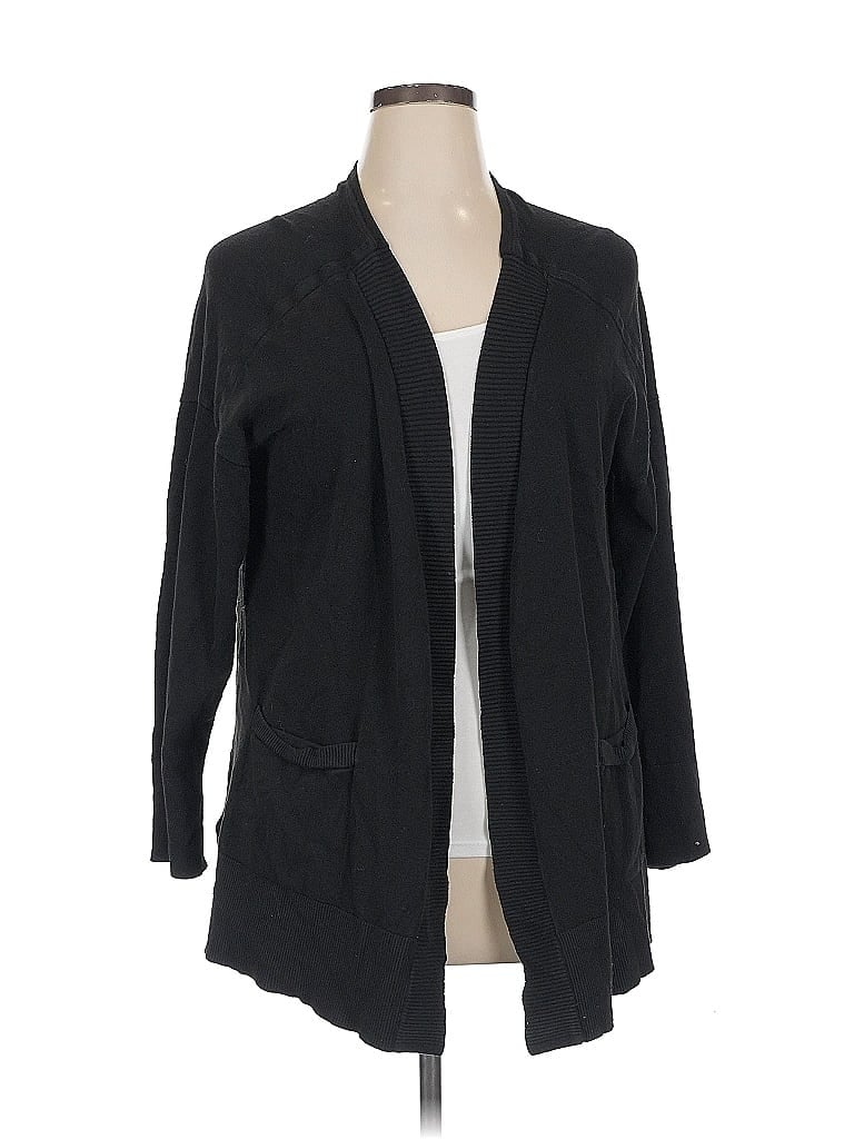 Pre-owned Terra & Sky Cardigan Sweater In Black