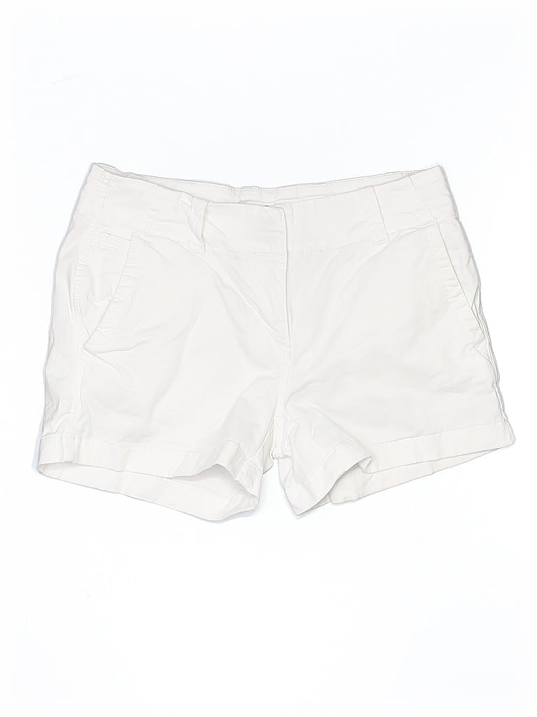 Click to view more detailed imagery on our partner's website Pre-owned Vineyard Vines Shorts In White