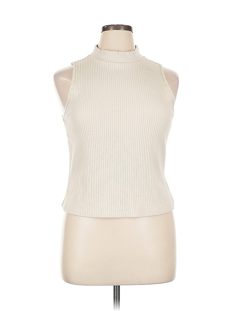 Pre-owned Old Navy Sleeveless Top Ivory Halter Neckline Tops In White