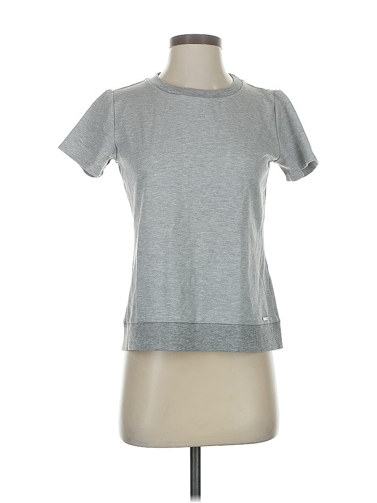 Pre-owned Ivanka Trump Active T-shirt In Gray