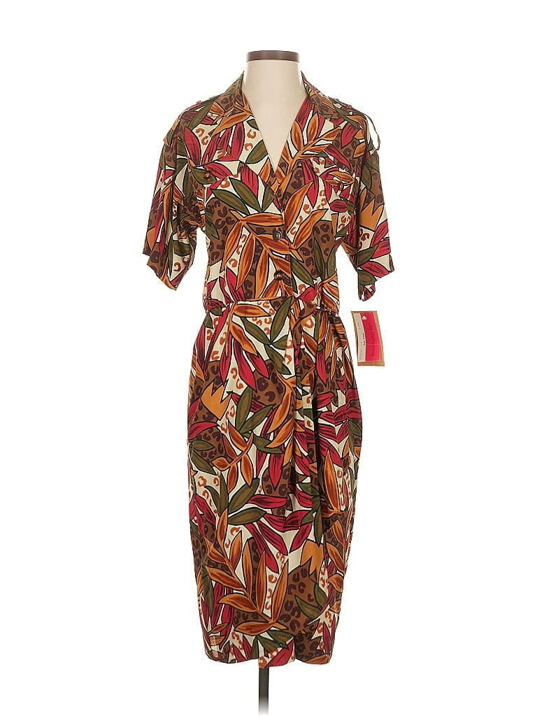 Click to view more detailed imagery on our partner's website Pre-owned Liz Claiborne Casual Dress In Brown