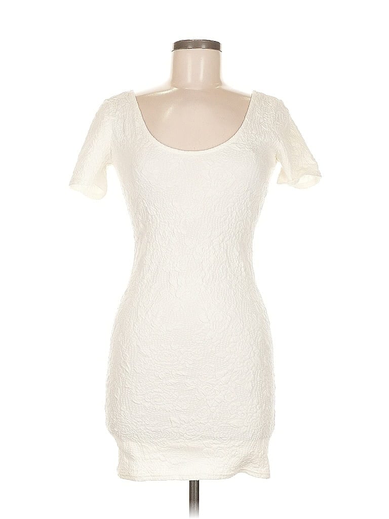 Pre-owned Forever 21 Cocktail Dress In White