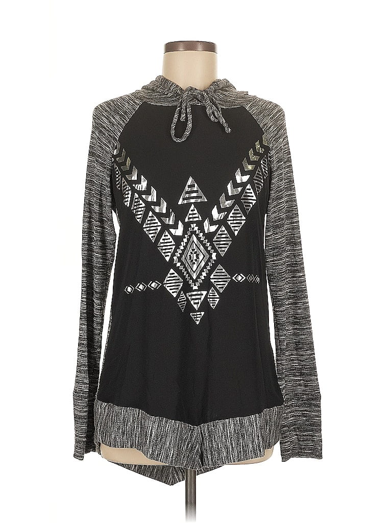 Click to view more detailed imagery on our partner's website Pre-owned Vanity Pullover Sweater In Black