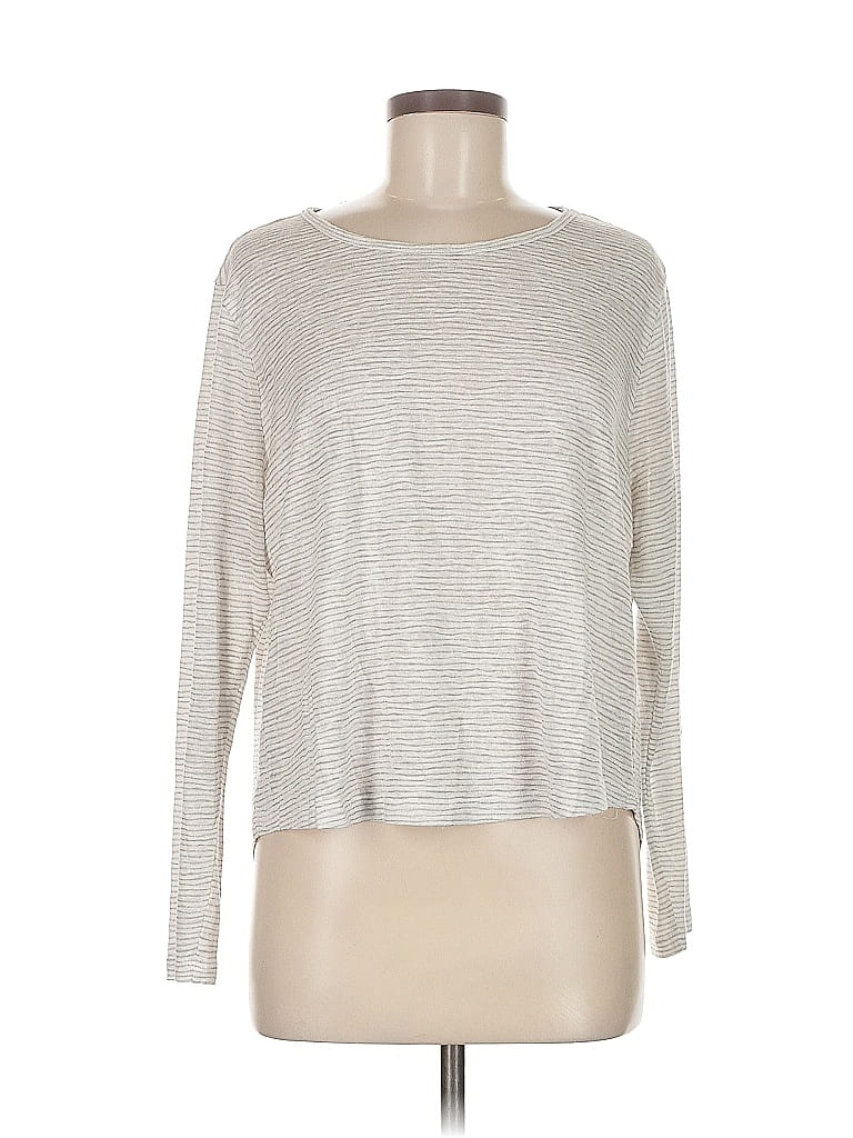 Pre-owned Athleta Long Sleeve T-shirt In Silver