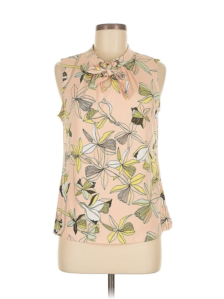 Click to view more detailed imagery on our partner's website Pre-owned Liz Claiborne Sleeveless Blouse In Pink