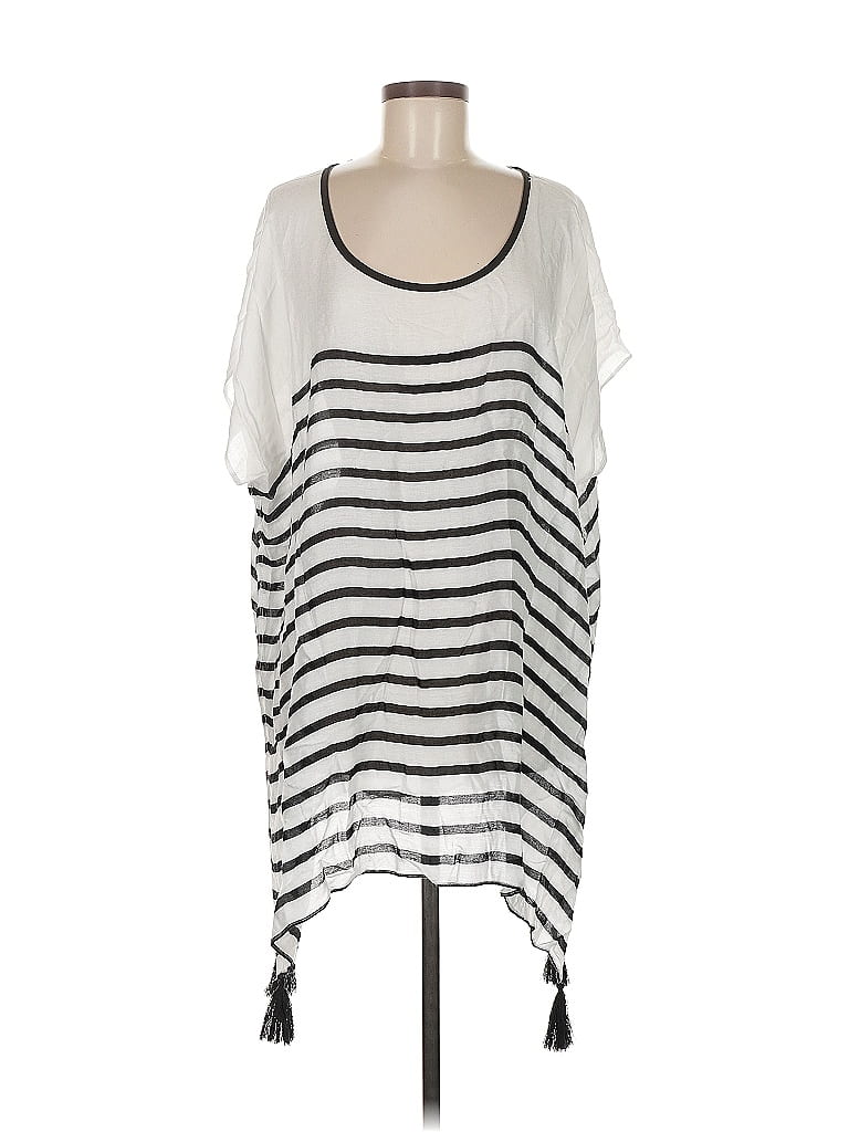 Pre-owned Body Glove Short Sleeve Top White Scoop Neck Tops