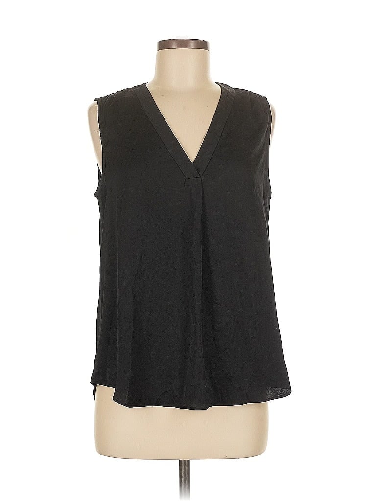 Pre-owned Vince Camuto Sleeveless Blouse In Black