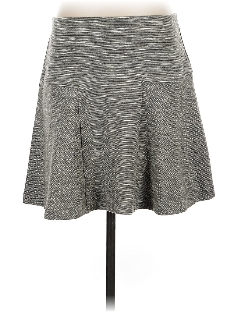 Pre-owned Old Navy Casual Skirt In Gray