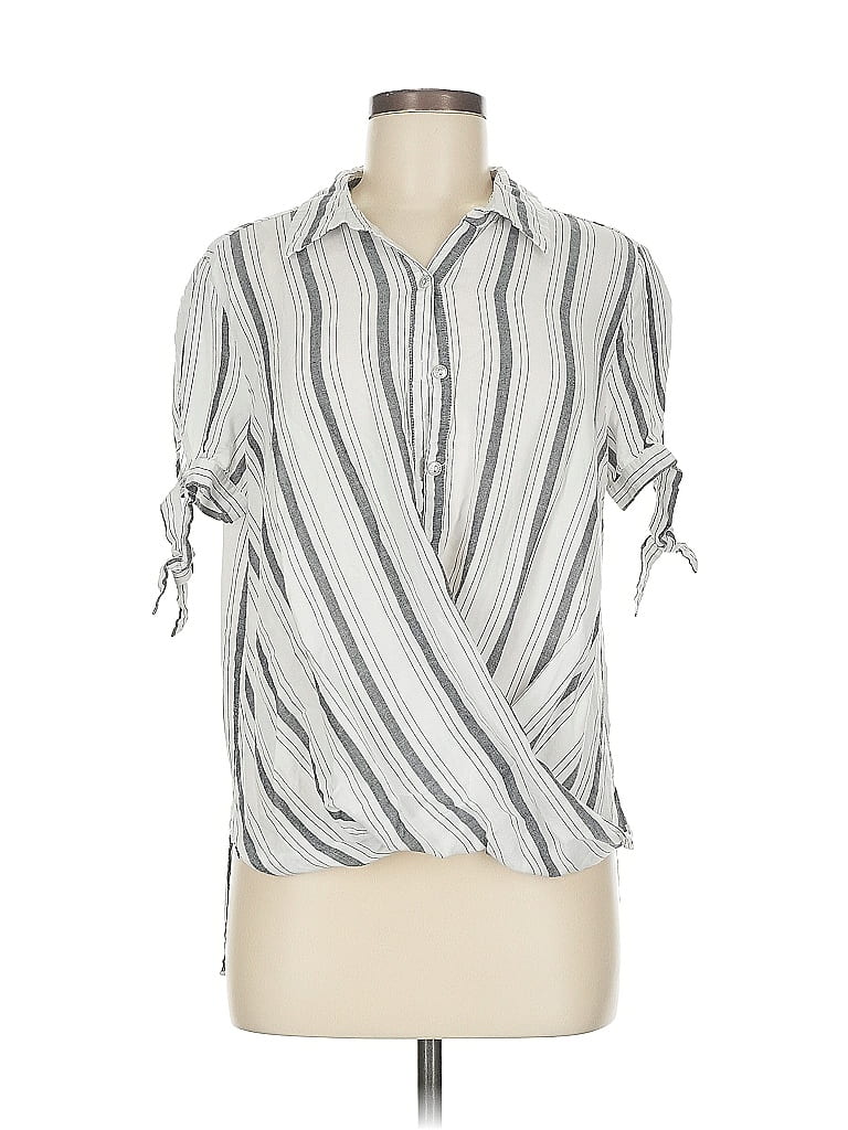 Pre-owned Blanknyc Blank Nyc Short Sleeve Blouse In Gray