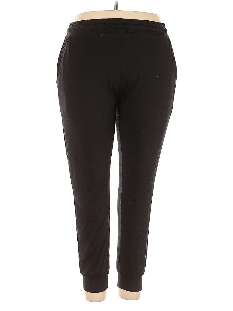 Pre-owned Real Essentials Active Pants In Black