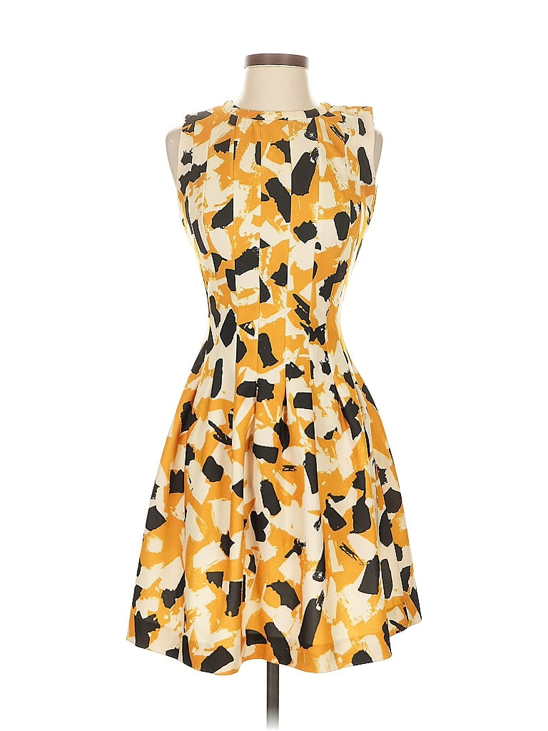 Pre-owned H&m Cocktail Dress In Yellow