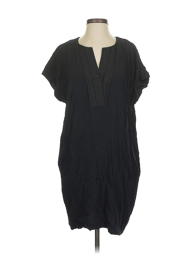 Pre-owned Vince Casual Dress In Black