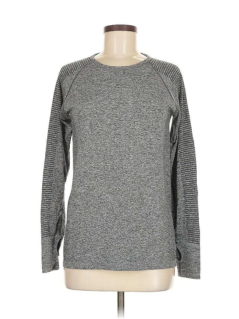 Pre-owned Onzie Long Sleeve T-shirt In Gray