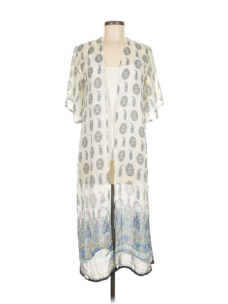 Pre-owned Charlotte Russe Kimono In White