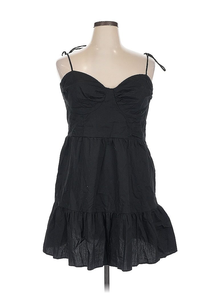 Pre-owned Divided By H&m Cocktail Dress In Black