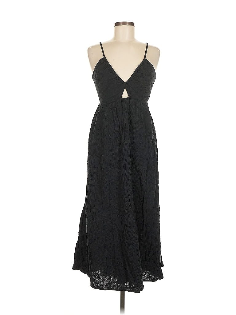 Pre-owned H&m Casual Dress In Black