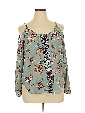 Rewind 3/4 Sleeve Blouse (view 1)