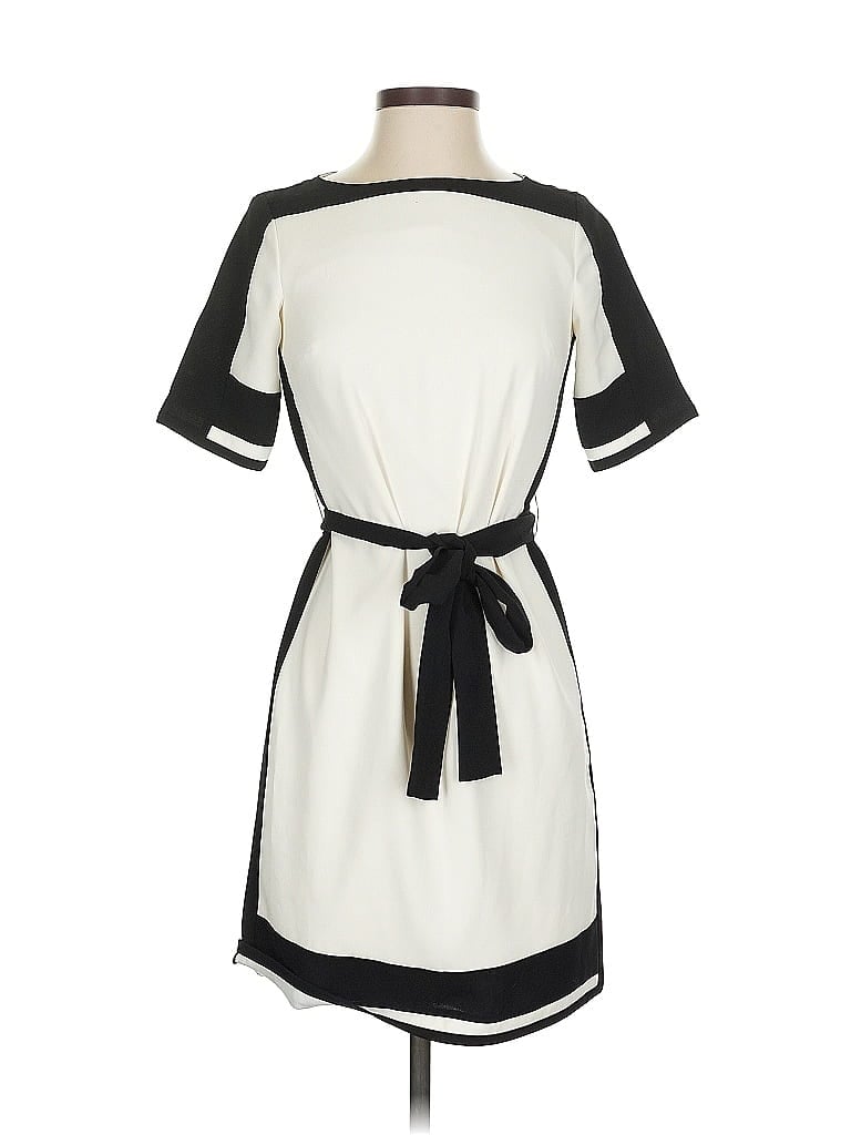 Click to view more detailed imagery on our partner's website Pre-owned Ann Taylor Casual Dress In White