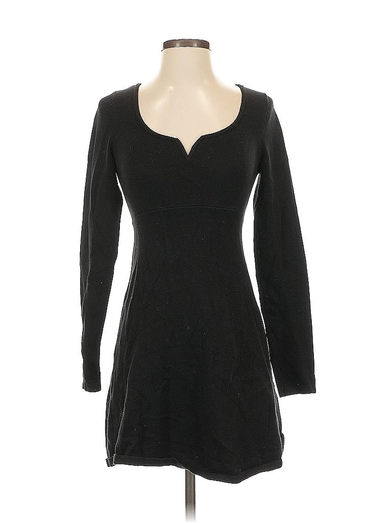 Pre-owned Urban Outfitters Casual Dress In Black