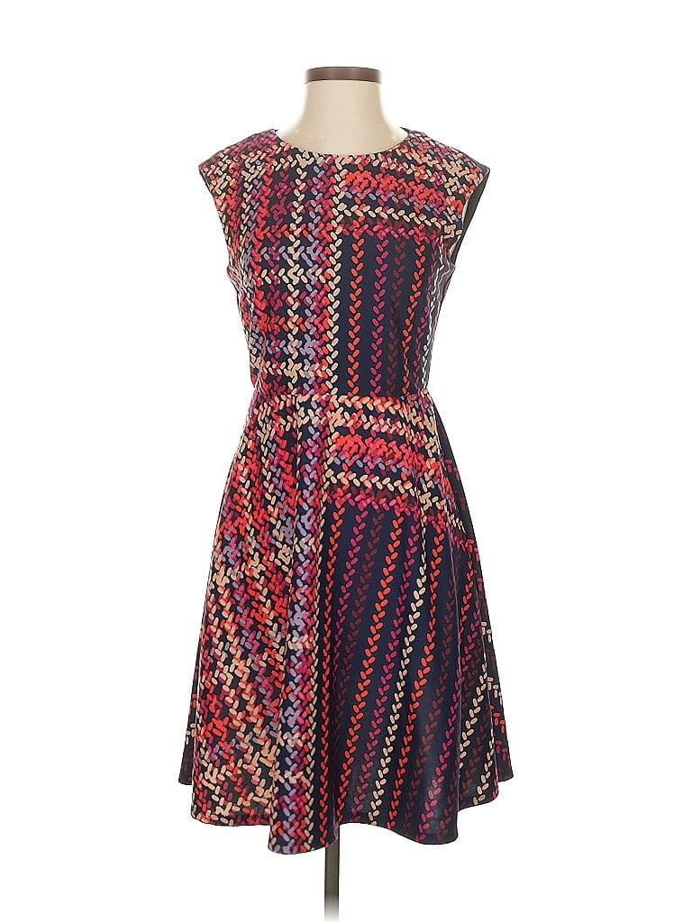 Click to view more detailed imagery on our partner's website Pre-owned Donna Morgan Casual Dress In Red
