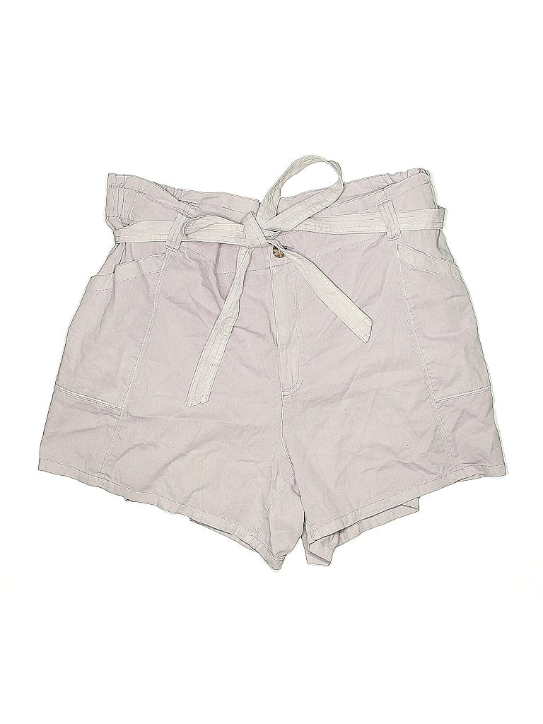 Pre-owned Old Navy Shorts In White