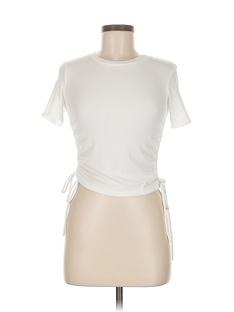 Click to view more detailed imagery on our partner's website Pre-owned Zara Short Sleeve T-shirt In White