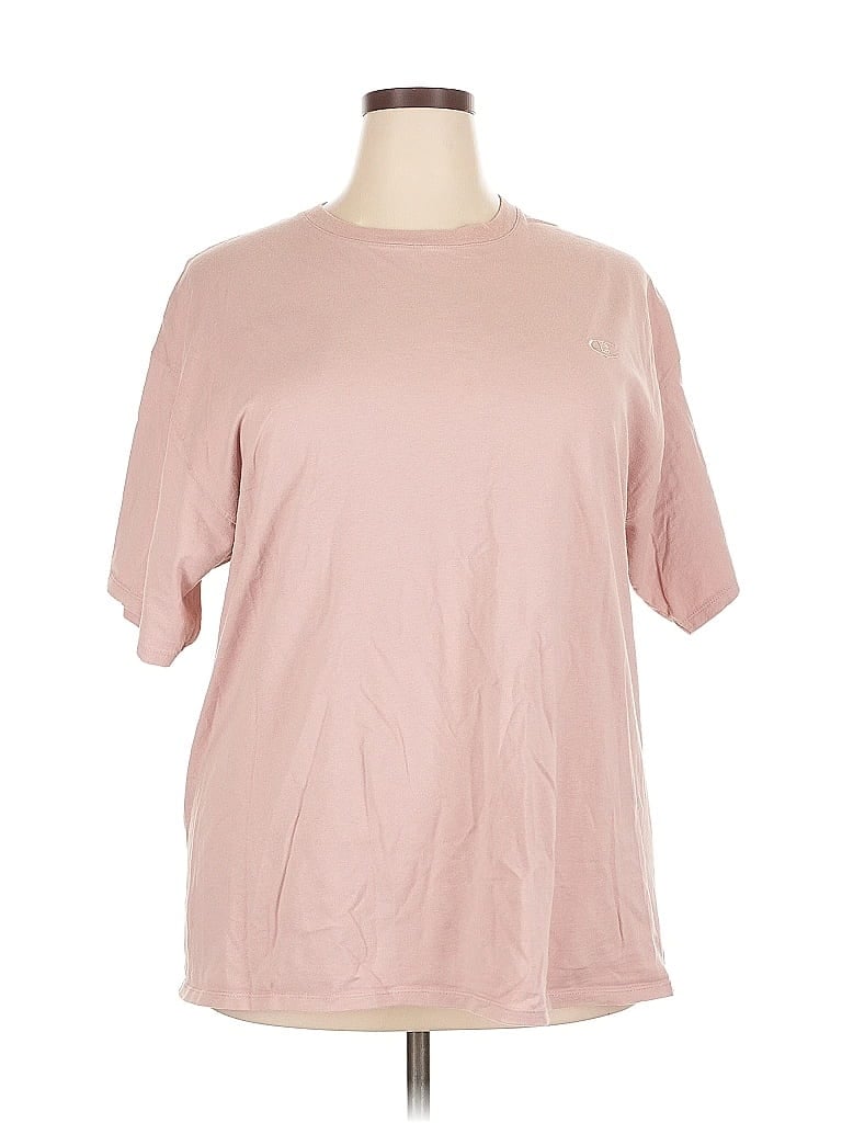 Click to view more detailed imagery on our partner's website Pre-owned Champion Short Sleeve T-shirt In Pink