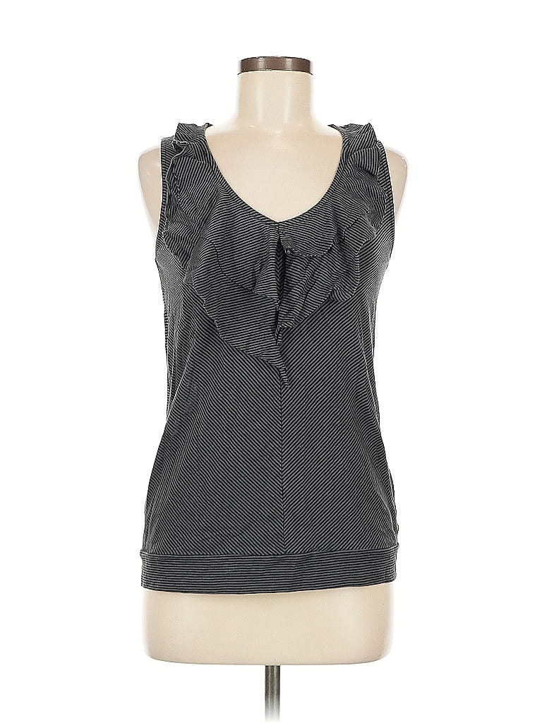 Click to view more detailed imagery on our partner's website Pre-owned Dkny Jeans Sleeveless Top In Gray