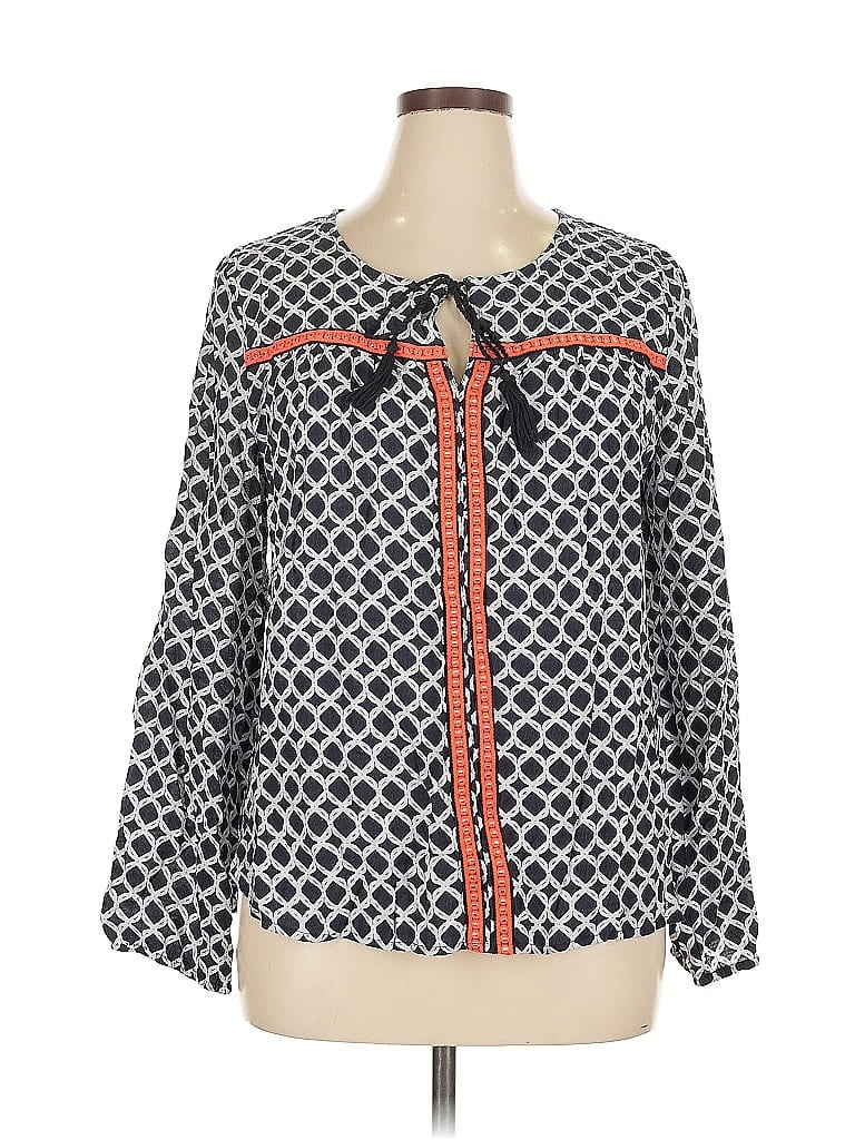 Pre-owned Crown & Ivy Long Sleeve Blouse In Black