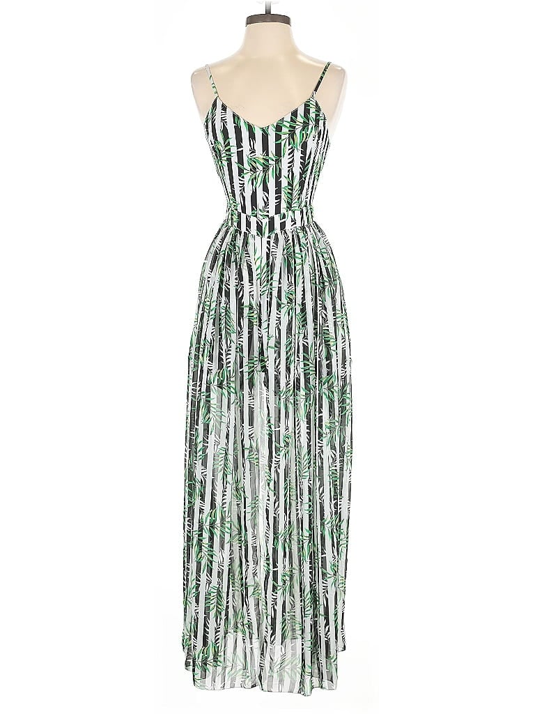 Click to view more detailed imagery on our partner's website Pre-owned Xoxo Jumpsuit In Green