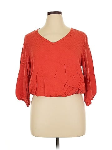 Veronica M. 3/4 Sleeve Top (view 1)