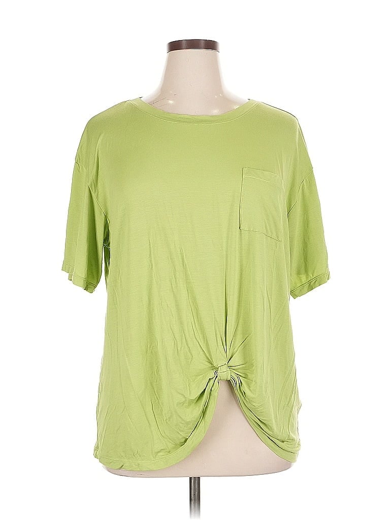 Click to view more detailed imagery on our partner's website Pre-owned Zella Short Sleeve T-shirt In Green