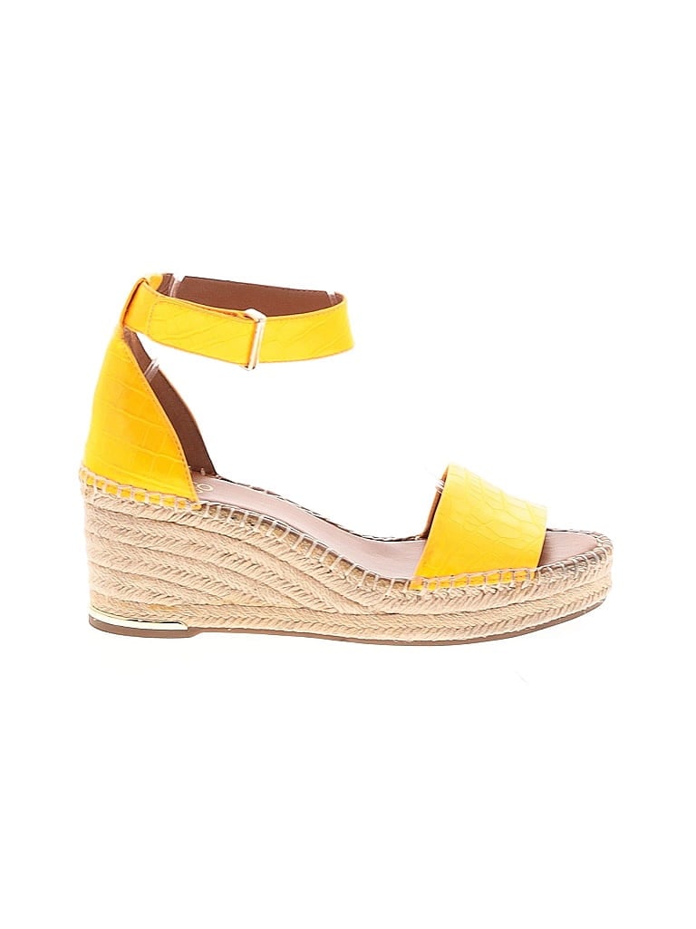 Pre-owned Franco Sarto Wedges In Yellow