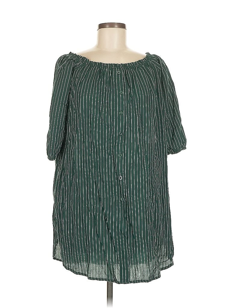 Click to view more detailed imagery on our partner's website Pre-owned Papermoon 3/4 Sleeve Blouse In Green