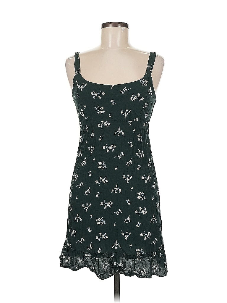 Pre-owned Brandy Melville Casual Dress In Green