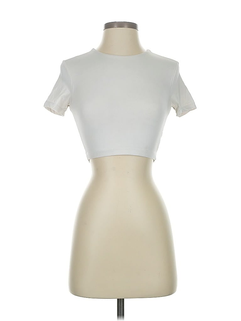 Click to view more detailed imagery on our partner's website Pre-owned Zara Short Sleeve Turtleneck In White
