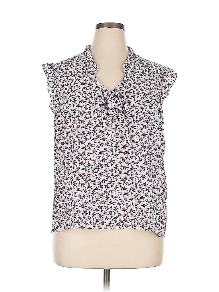 Click to view more detailed imagery on our partner's website Pre-owned Cece Sleeveless Blouse In Purple