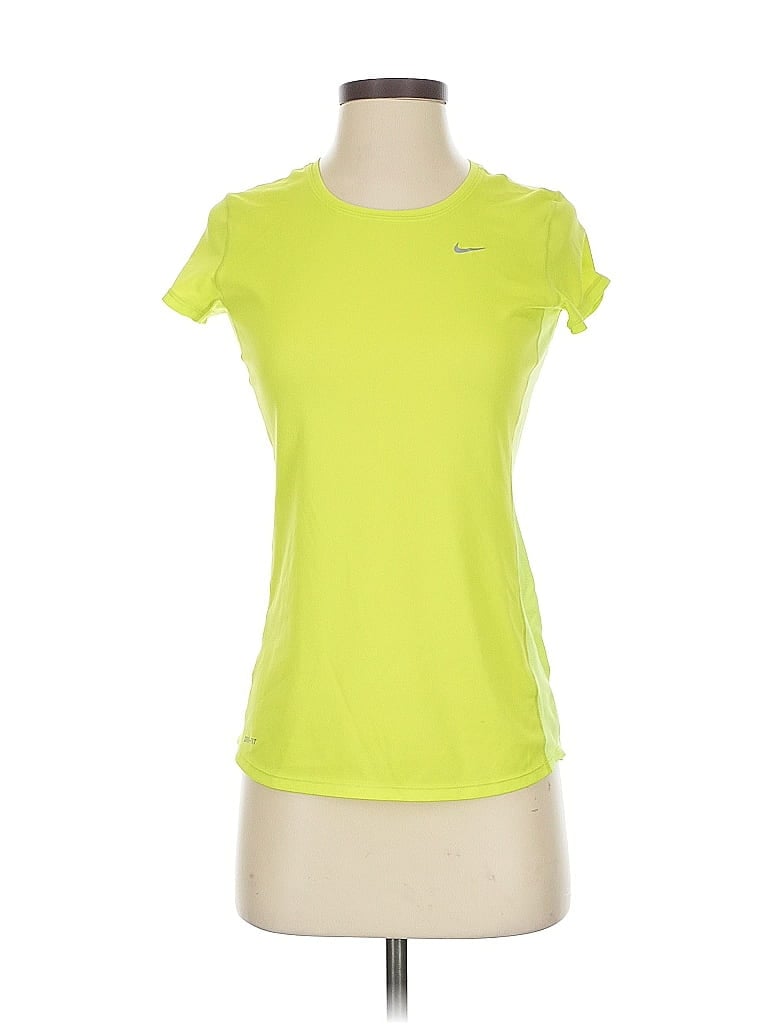Pre-owned Nike Active T-shirt In Green