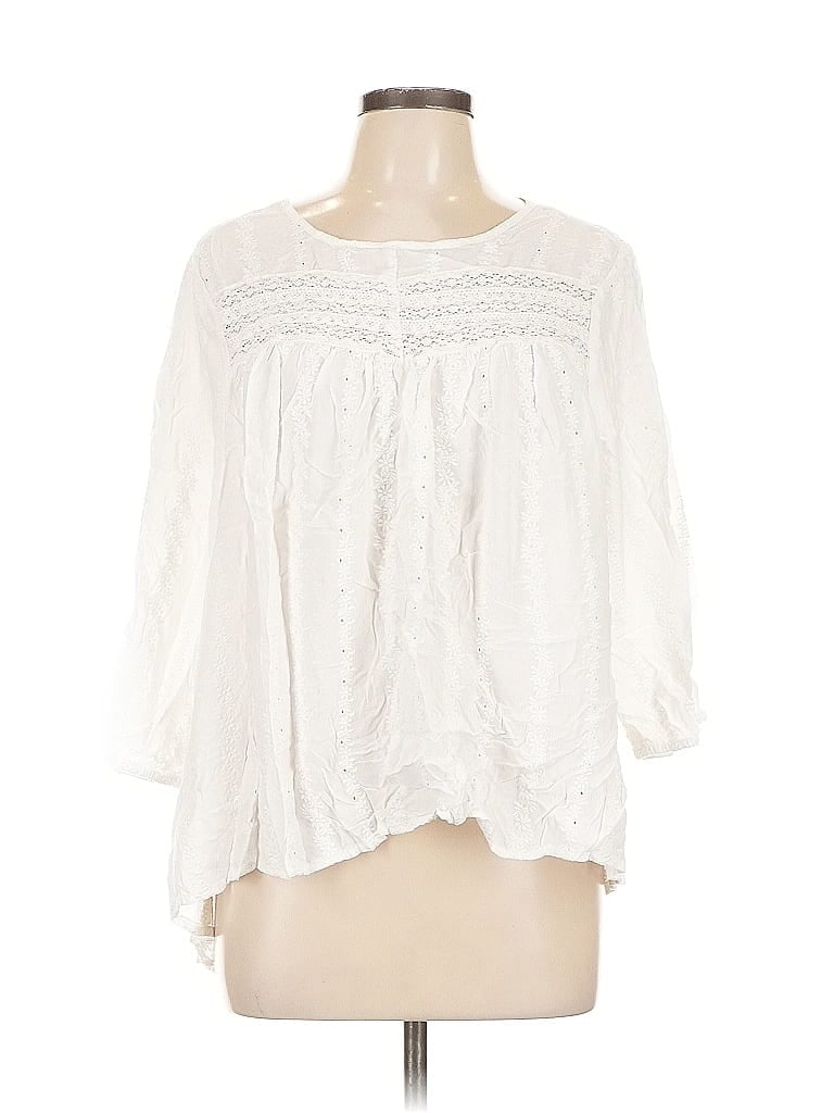 Pre-owned Torrid 3/4 Sleeve Blouse In White