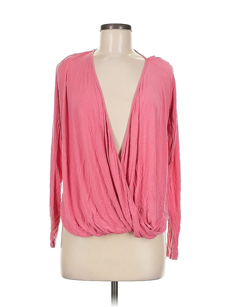 Click to view more detailed imagery on our partner's website Pre-owned Zyia Active Long Sleeve T-shirt In Pink