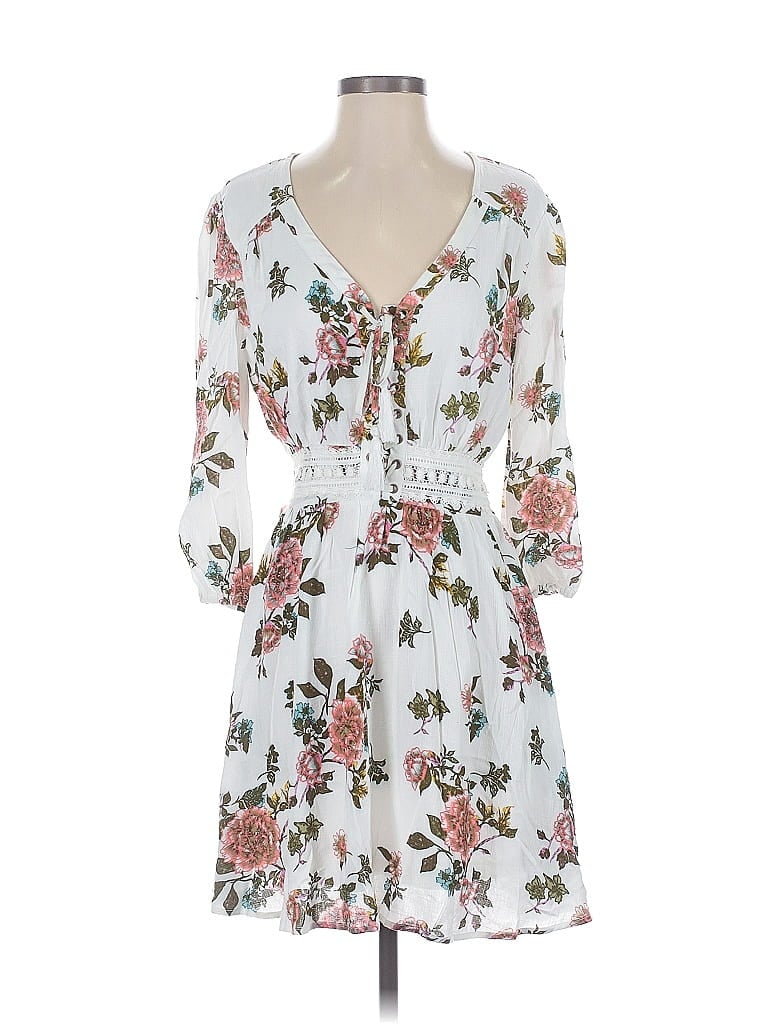 Pre-owned American Rag Cie Casual Dress In White