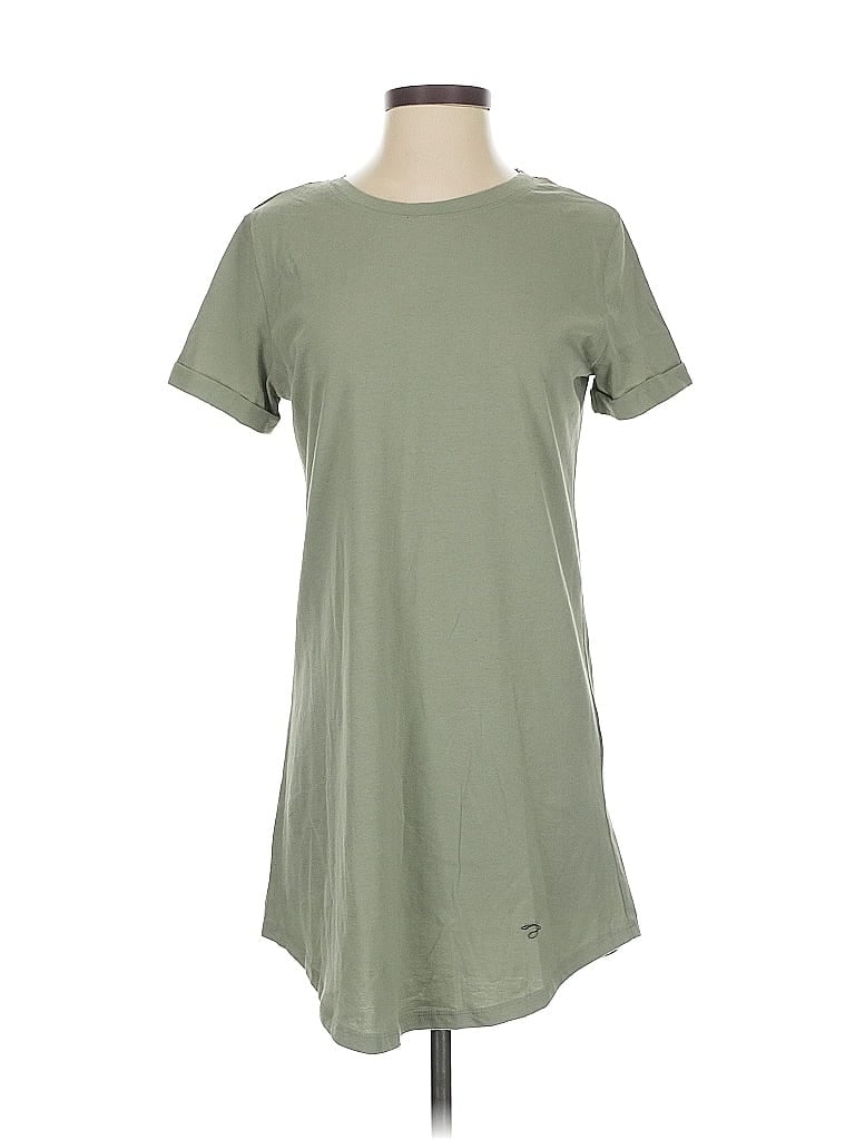 Click to view more detailed imagery on our partner's website Pre-owned Forever 21 Casual Dress In Green