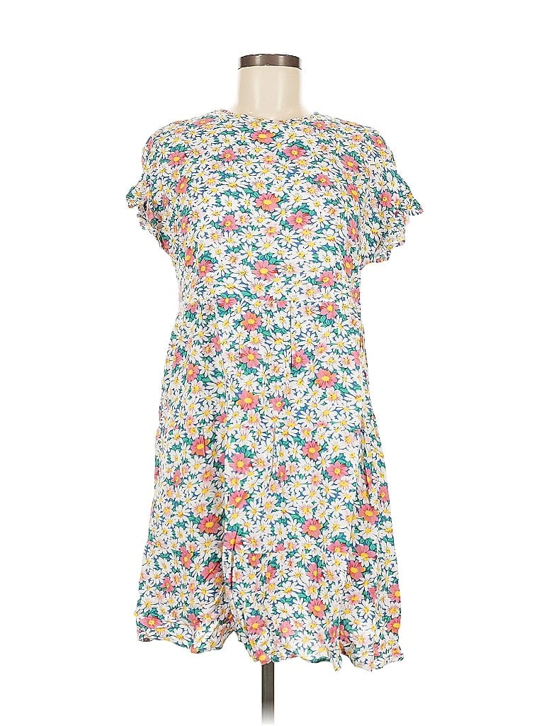 KIRUNDO Pre-owned Casual Dress In White