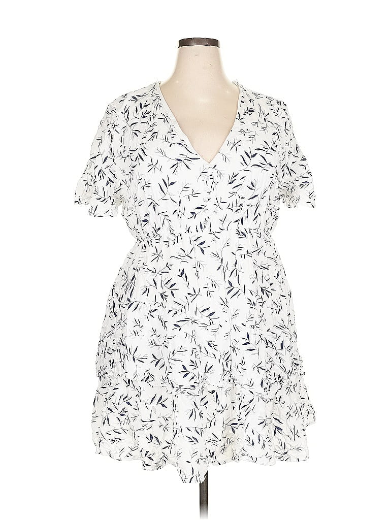 Pre-owned A Beautiful Soul Casual Dress In White