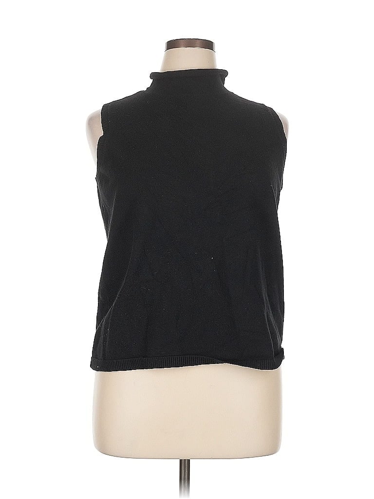Pre-owned Chico's Sweater Vest In Black